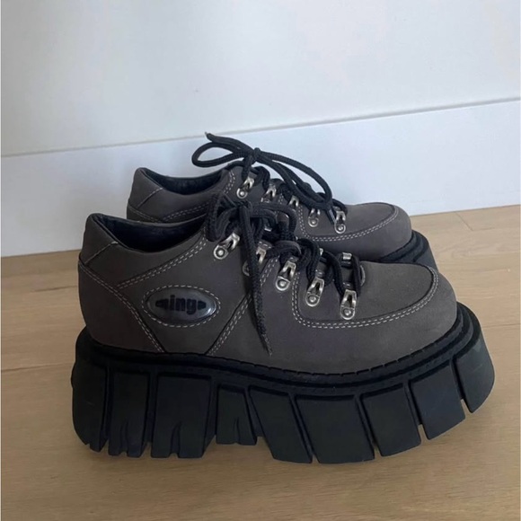 Minga London Shoes - Edgy Gray Platform Shoes